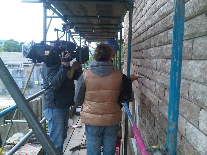 #45 - EAL(Gun-Point) Helps out Pointing Pro-Clad Brick Slip System on BBC's DIY SOS the Big Build #2